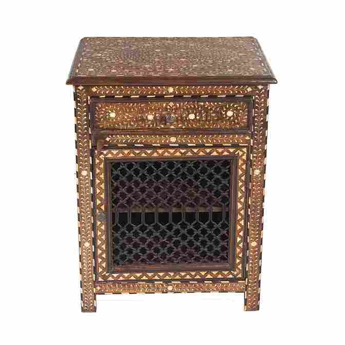 Wooden and iron jali side boad