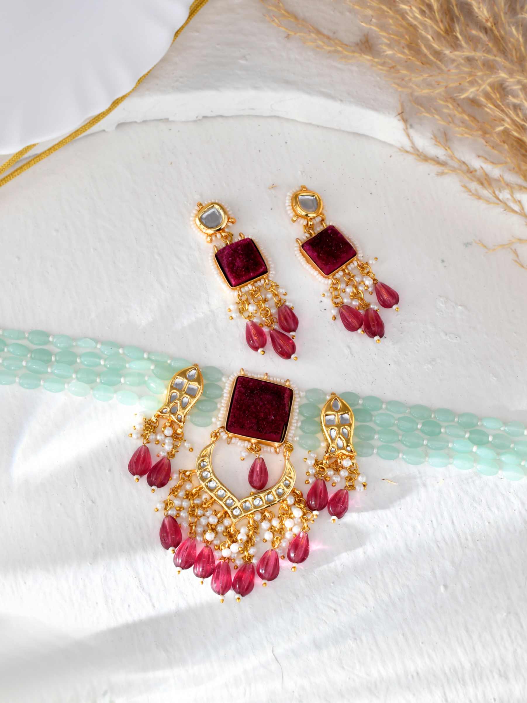 Beautiful Rajwadi Style Heavy Red Kundan And Meenakari Mint Green Choker Necklace