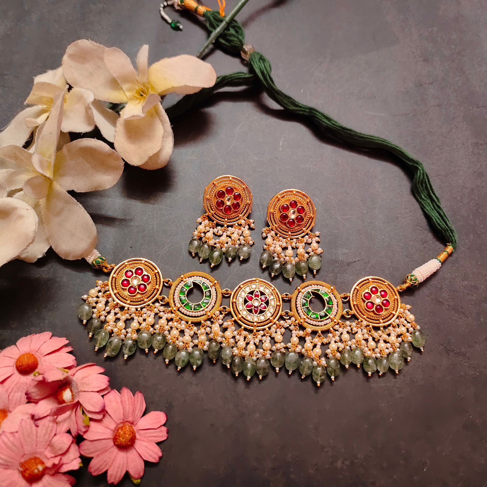 Traditional Multicolour Gold Plated Pachi Kundan Choker Necklace