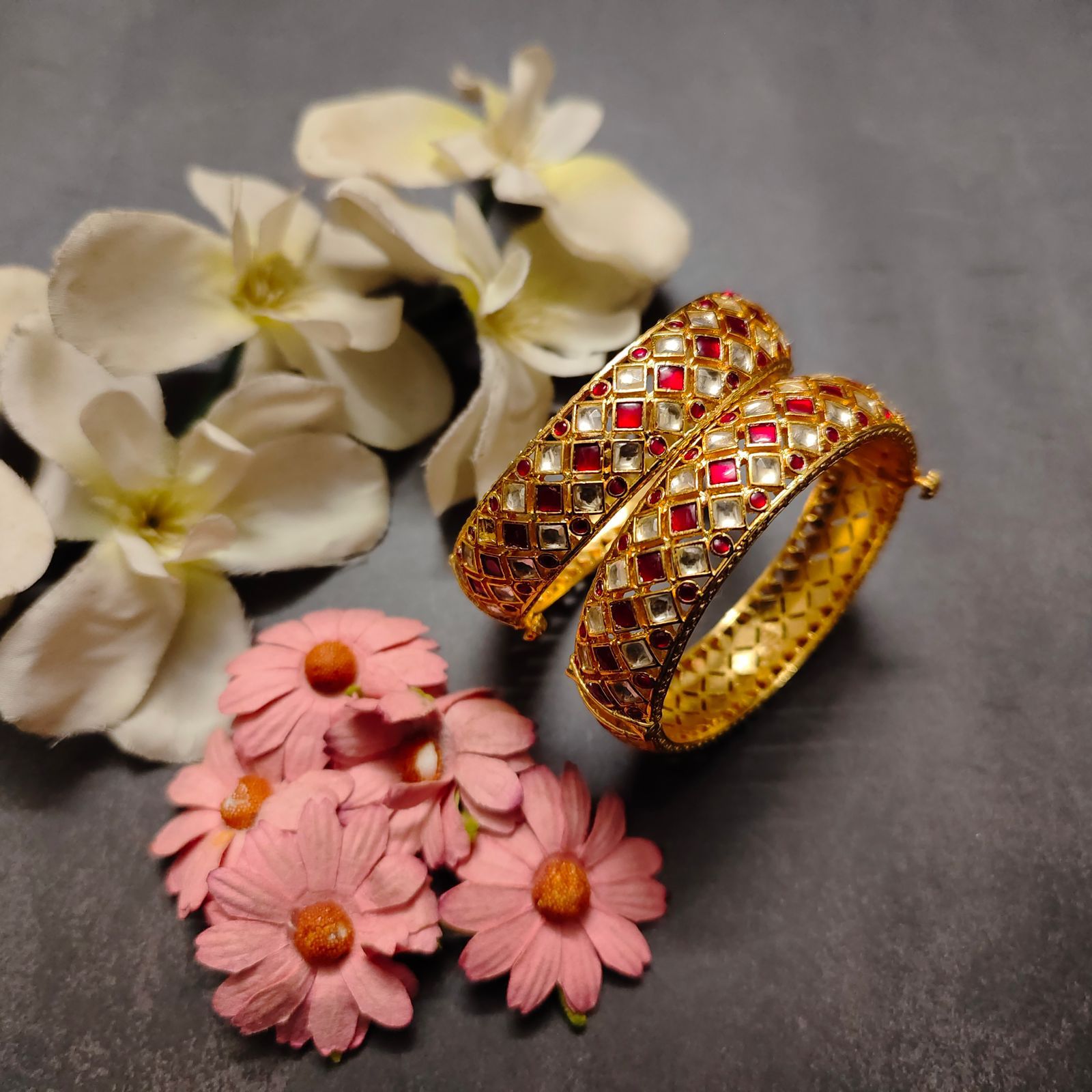 Gold Plated Pink Kemp Stone Pachi Kundan Bangles