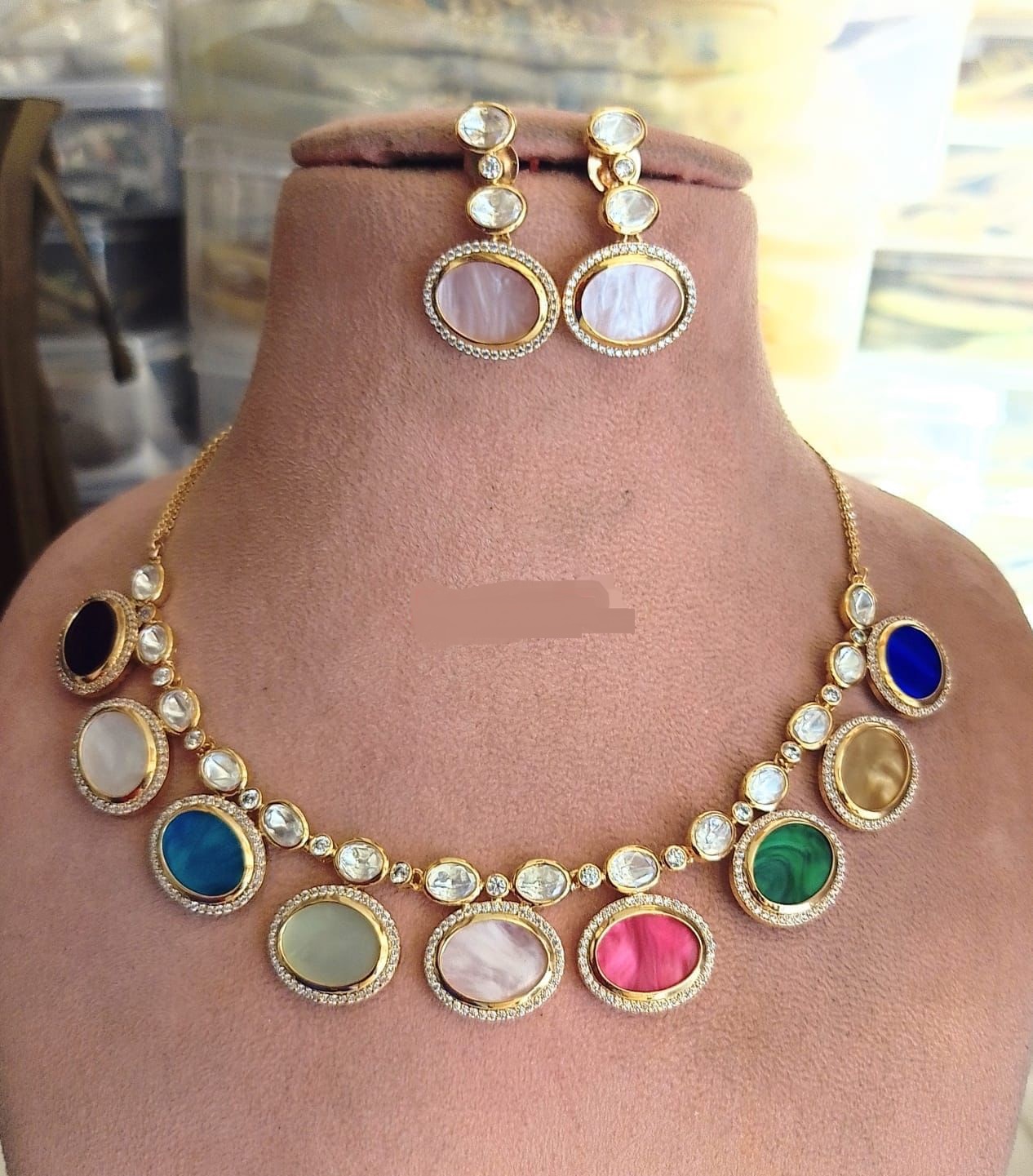 Party Look Multicolor Gold Plated Kundan Studded Necklace