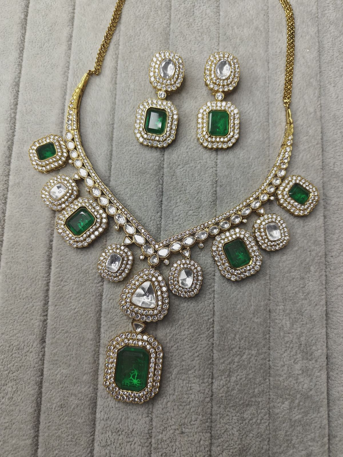 Party Look Gold Plated Polki Necklace 